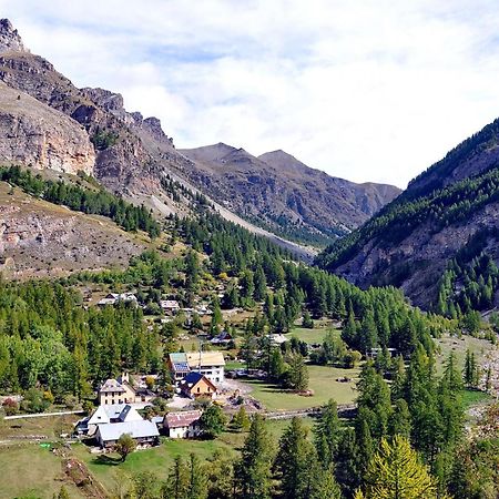 Studio Barcelonnette Ubaye, Provence Enchastrayes エクステリア 写真