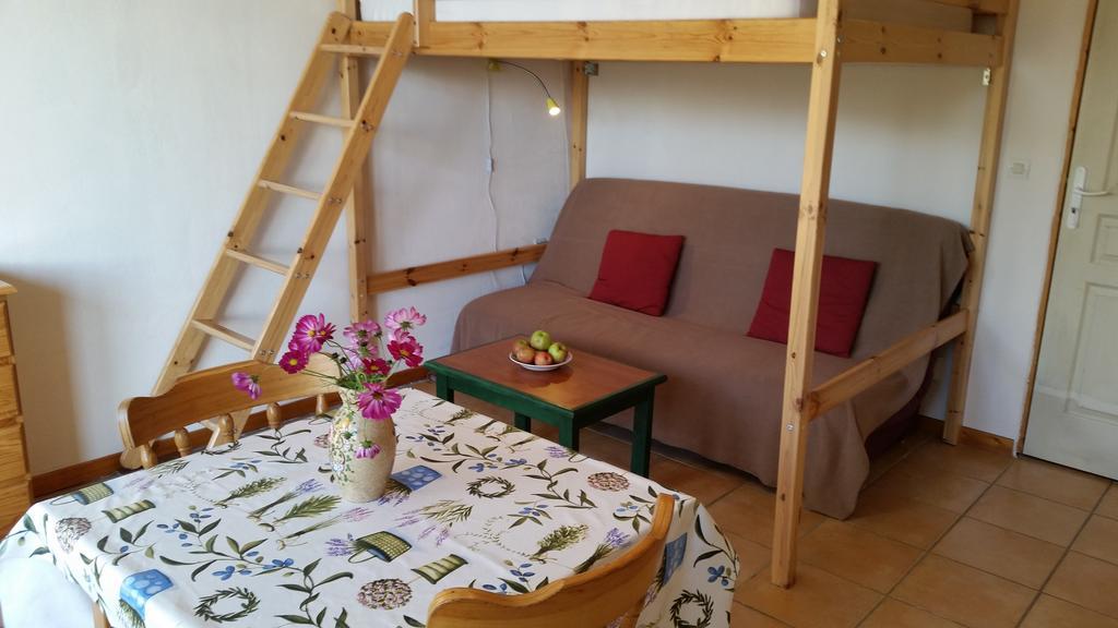 Studio Barcelonnette Ubaye, Provence Enchastrayes エクステリア 写真