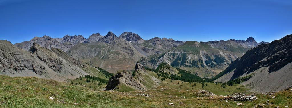 Studio Barcelonnette Ubaye, Provence Enchastrayes エクステリア 写真
